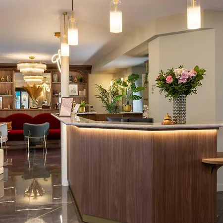 Hotel De Sevigne-2